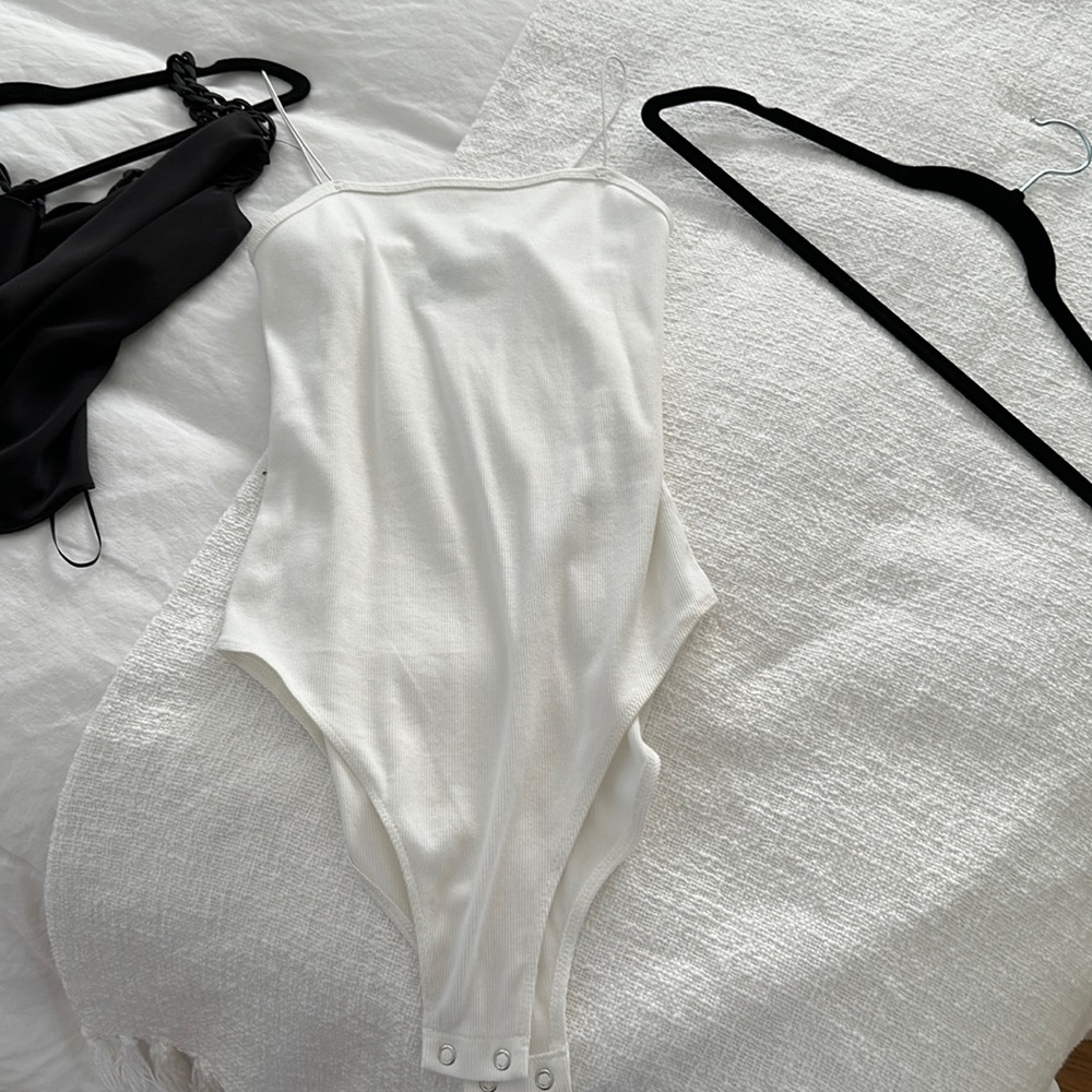 Wild fable white ribbed body suit size xs new